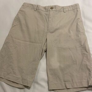 Boys size 18 Ralph Lauren Polo khaki shorts in excellent condition